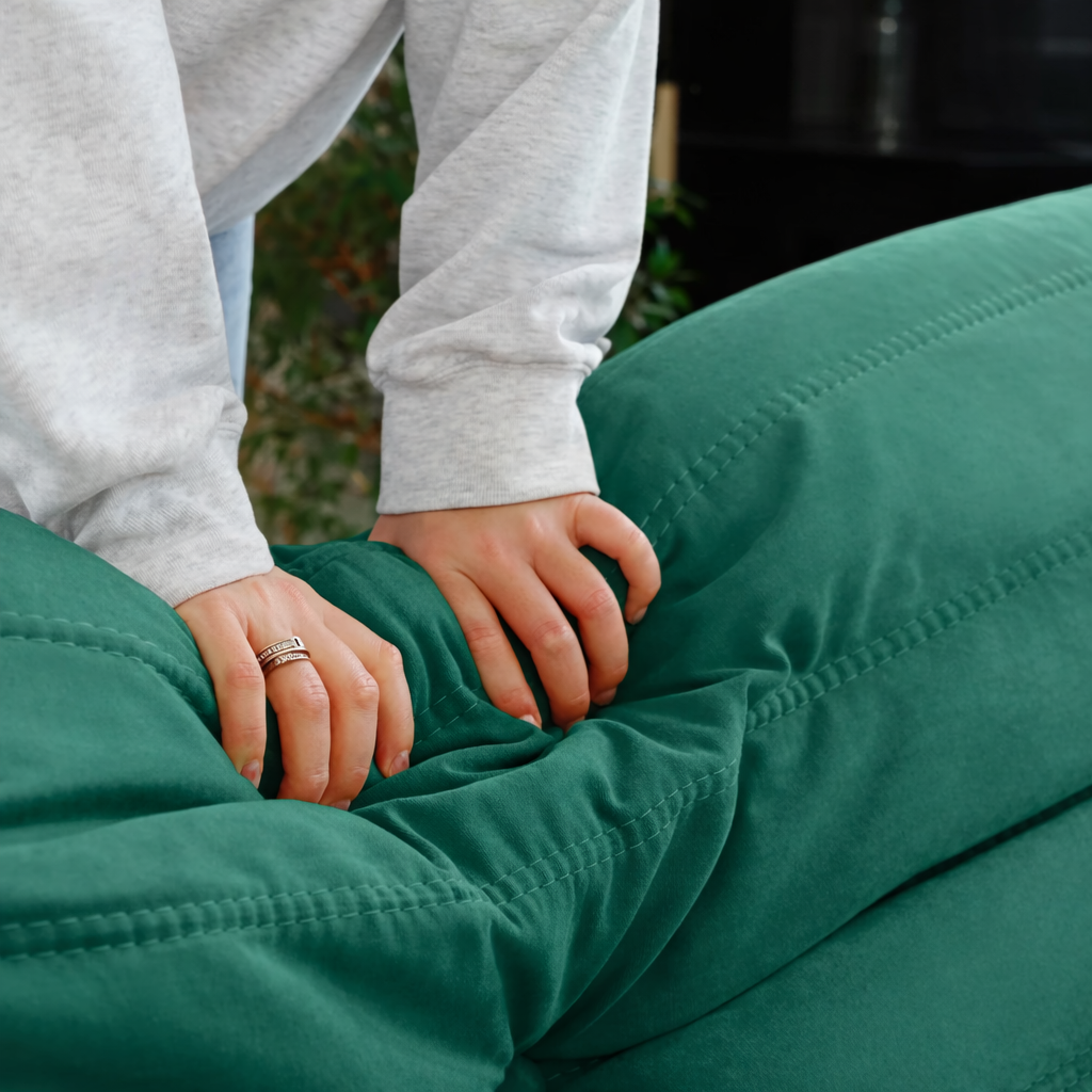 VERVE Emerald Lounge